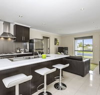 Megan Court Apartments - ACT Tourism