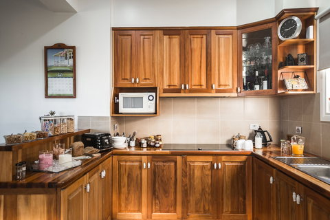 Noah's - ACT Tourism 3