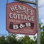 Henrys Cottage - ACT Tourism 0