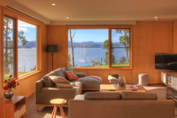 Brooks Bay TAS ACT Tourism
