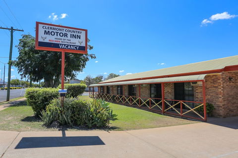 Clermont Country Motor Inn - ACT Tourism 1