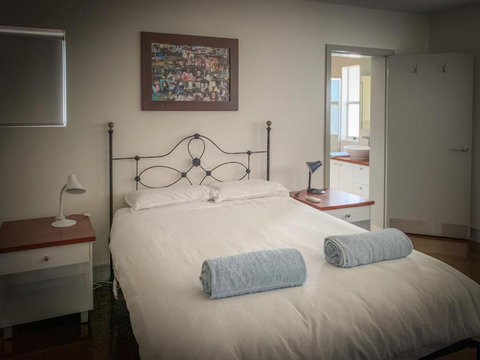 Walshys Shack - ACT Tourism 6