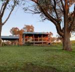 Gaddleen Grove Cottages - ACT Tourism