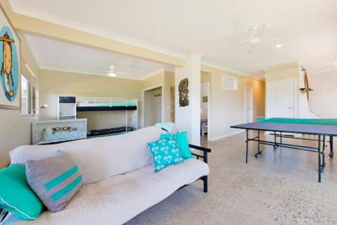 Apricari Oasis By The Sea - ACT Tourism 5
