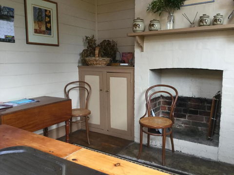 Albion Cottage - ACT Tourism 2