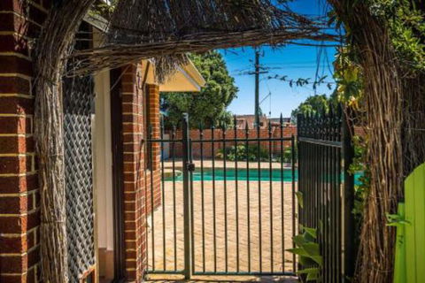 Yanchep Beach Retreat - ACT Tourism 5