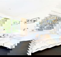 Tennis Elbow - ACT Tourism