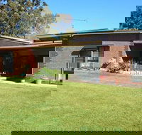 Hilltop Escape BB - ACT Tourism