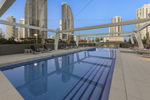 Avani Broadbeach Residences - ACT Tourism 4