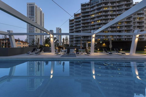 Avani Broadbeach Residences - ACT Tourism 5