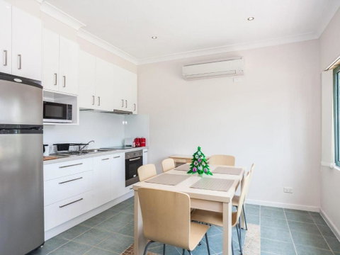 Anglesea River Apartments 2 Bed Unit 2 / 4 - ACT Tourism 1