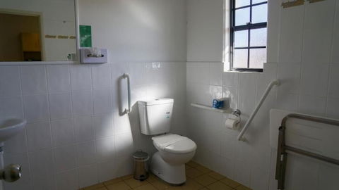 Tenterfield Tavern And Motor Inn - ACT Tourism 4