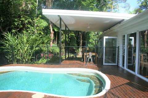 Atoll Close Port Douglas Holiday House - ACT Tourism 1