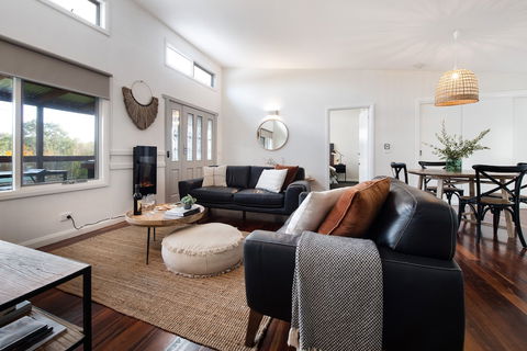 Oblique - ACT Tourism 2