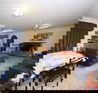 Horace Street 73 - ACT Tourism