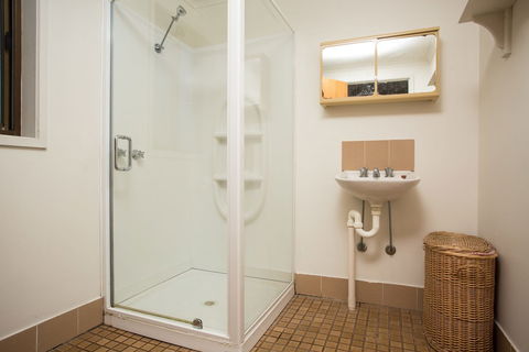 Fishermans Lodge - ACT Tourism 2