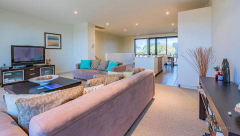 Five Shell - ACT Tourism 6