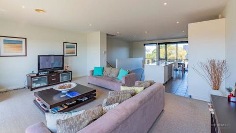 Five Shell - ACT Tourism 3