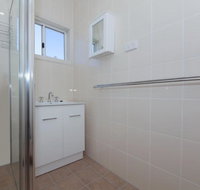 Pacific Units Unit 2 94 Magnus Street - ACT Tourism