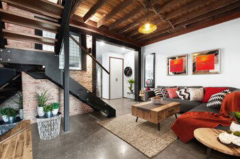 UNIQUE - New York Loft Style Townhouse - ACT Tourism 4