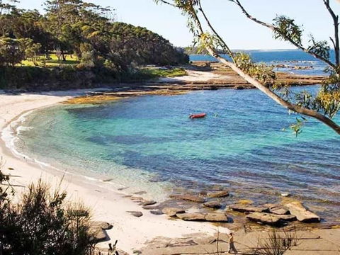 Fairway Haven Getaway - ACT Tourism 0