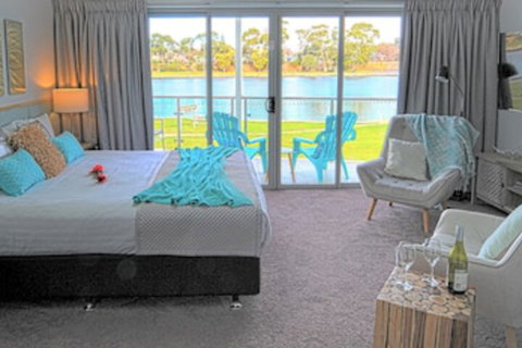 Ulverstone River Edge Apartments - ACT Tourism 0