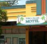 Town Palms Motel - ACT Tourism