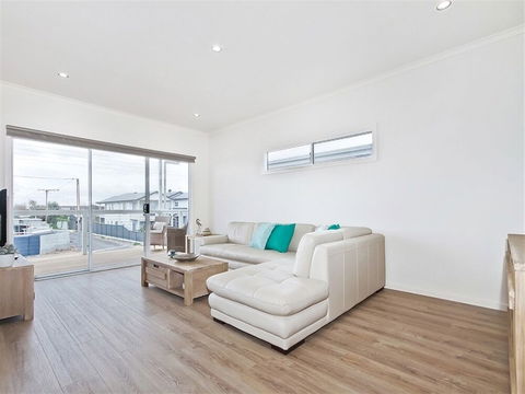 Seas The Day - ACT Tourism 0