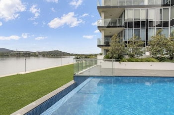 Accommodate Canberra - Lakefront - ACT Tourism 4