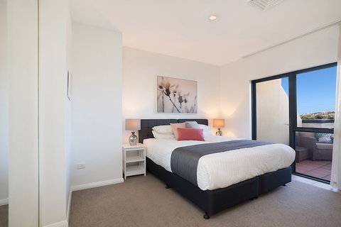 Beau Monde Apartments Newcastle - Boulevard Apartments - ACT Tourism 2