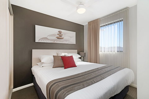 Beau Monde Apartments Newcastle - Boulevard Apartments - ACT Tourism 0