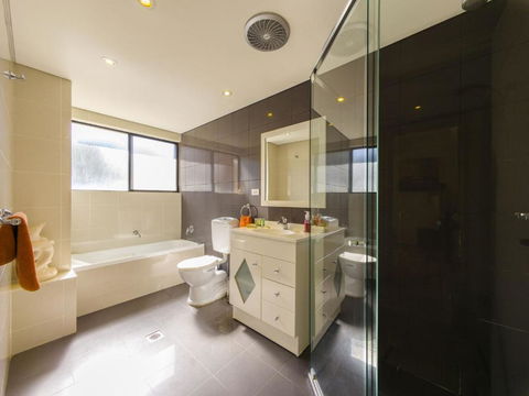 Ash Sienna 2 / 49 Ash Street Terrigal - ACT Tourism 5