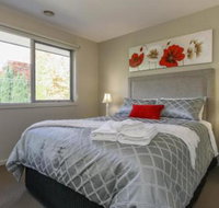 Sanctuary Close - ACT Tourism
