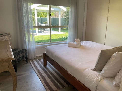 Valley View Townhouse - On The RAIL TRAIL - ACT Tourism 1