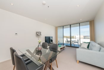 Accommodate Canberra - Manhattan - ACT Tourism 3