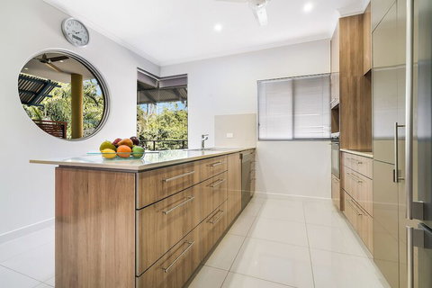 Elsey On Parap - ACT Tourism 4