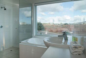 Wallaroo Marina Apartments - ACT Tourism 3