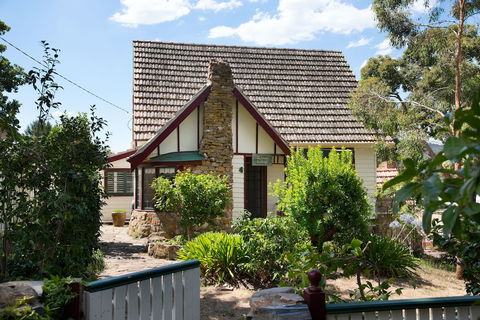Zelman Cottage - ACT Tourism 2