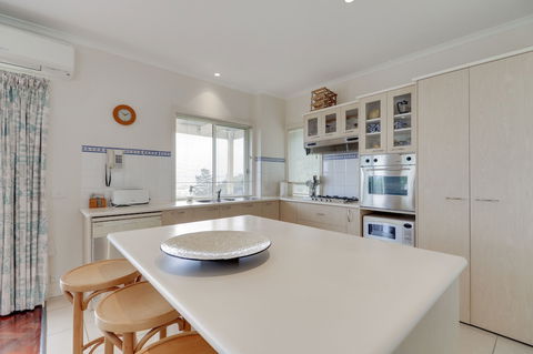 Aegina - ACT Tourism 5