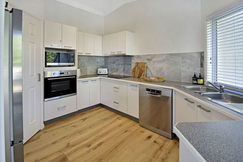 Advance Place - ACT Tourism 2