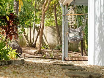 A PERFECT STAY - San Juan Surfers Cottage - ACT Tourism 0