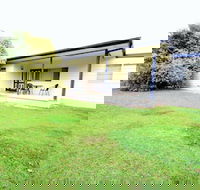 Beach Break at Hat Head - ACT Tourism