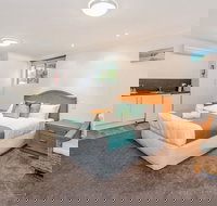 Adrift Apartments - ACT Tourism