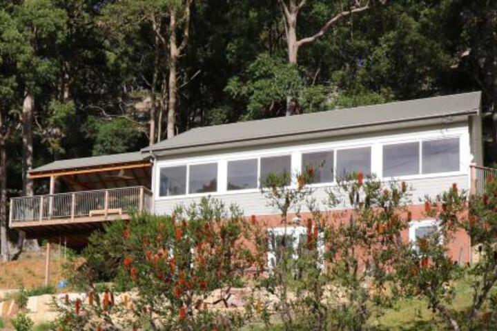 Hardys Bay NSW ACT Tourism