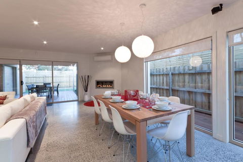 Amaroo - ACT Tourism 2