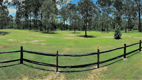 Mango Lodge At River Heads - ACT Tourism 2