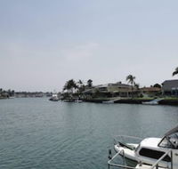 Serviced Waterfront Whole Villa - ACT Tourism