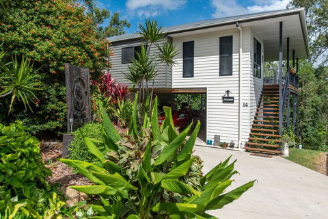 Austinmer - Cannonvale - ACT Tourism 4