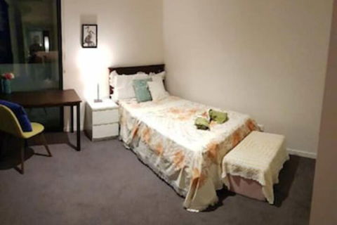 Notting Hill Apartment - ACT Tourism 6