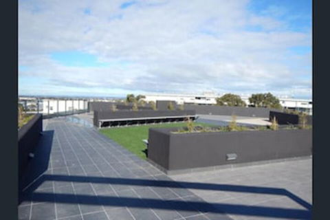 Notting Hill Apartment - ACT Tourism 1